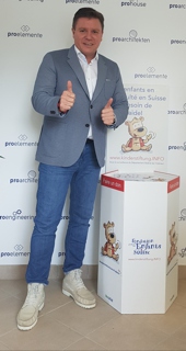 Ambassadeur de la Stiftung für Kinder in der Schweiz Ambassadeur de la Stiftung für Kinder in der Schweiz